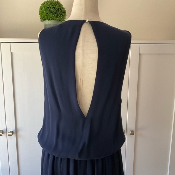 Alice + Olivia Silk Sleeveless Midi Dress Keyhole Back in Navy Size S/P - Picture 6 of 14